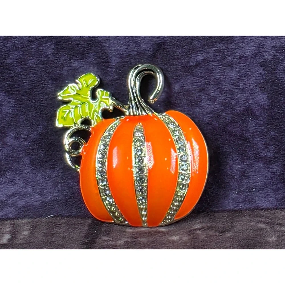 Orange Pumpkin Rhinestone Enamel Gold Tone Pin Brooch Fall Halloween
